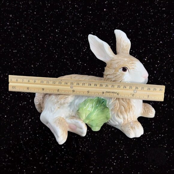 Kaldun & Bogle Bunny Rabbit Retired Painted Porcelain Ceramic Figurine Marked - Picture 5 of 11